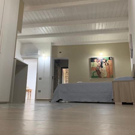 Nicola'S House Bed & Breakfast Benetutti Bagian luar foto